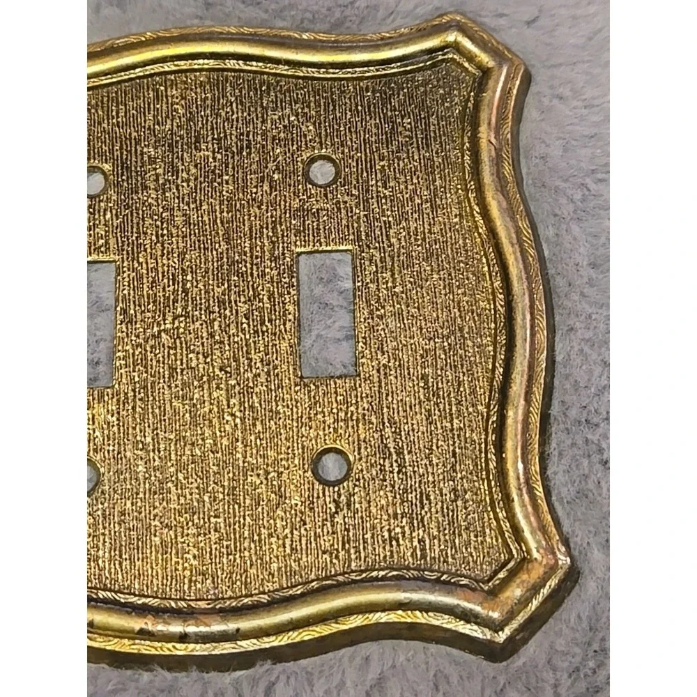 VTG Switch Plate Cover 1968 American Tack & Hardware‎ Brass Double Ornate 2-Gang